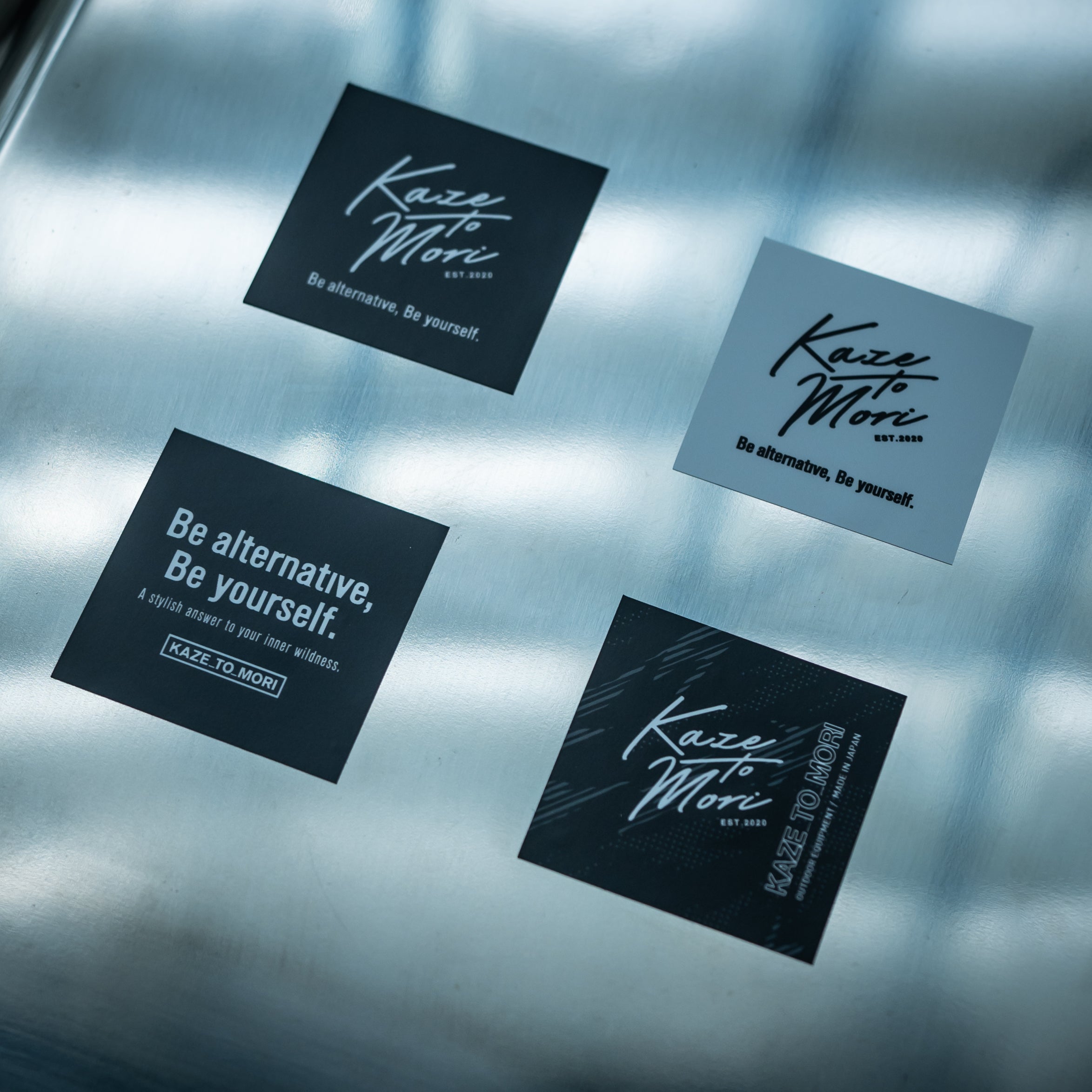 BOX_LOGO_STICKER_SET
