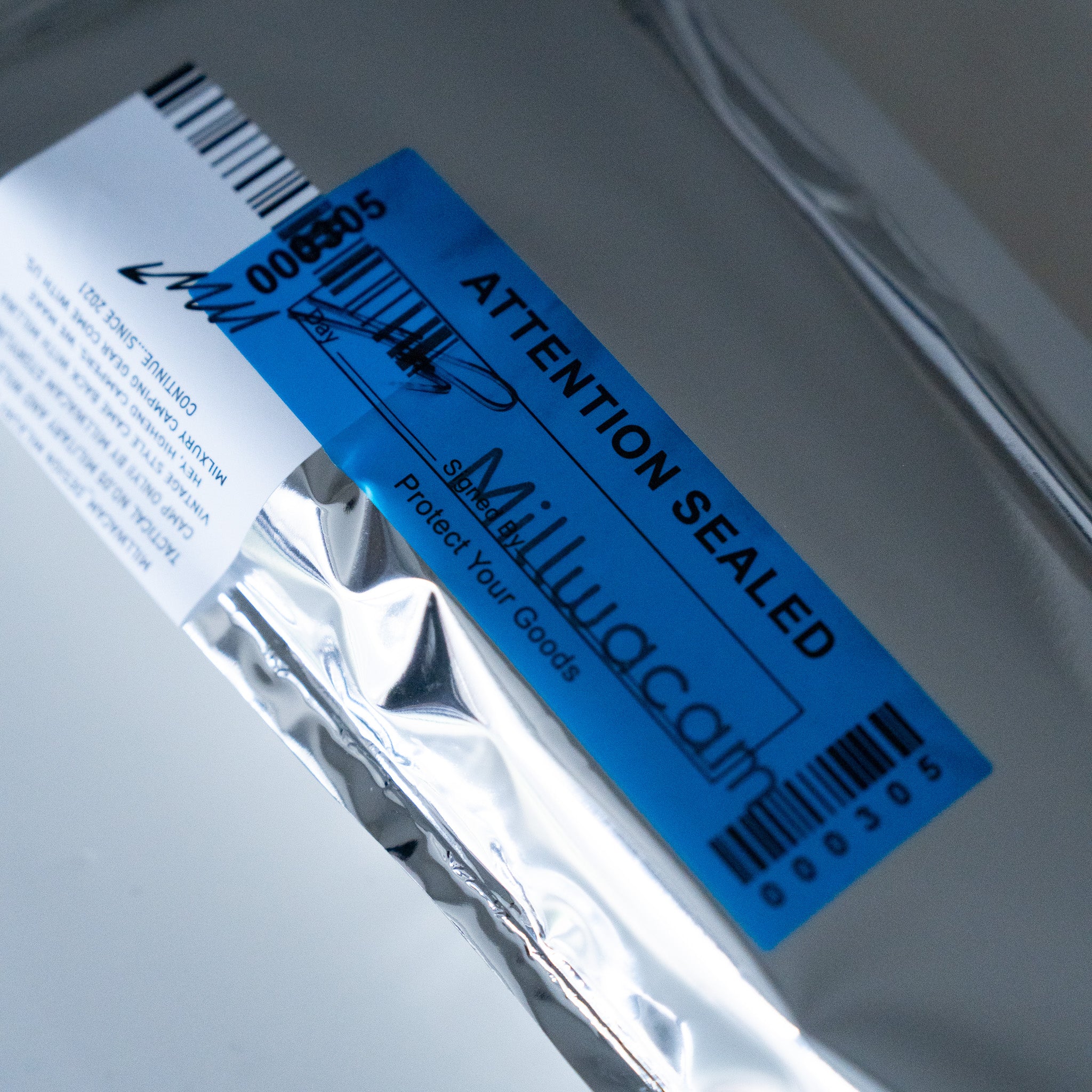 MILLWA EDGESTAND CASE BAG