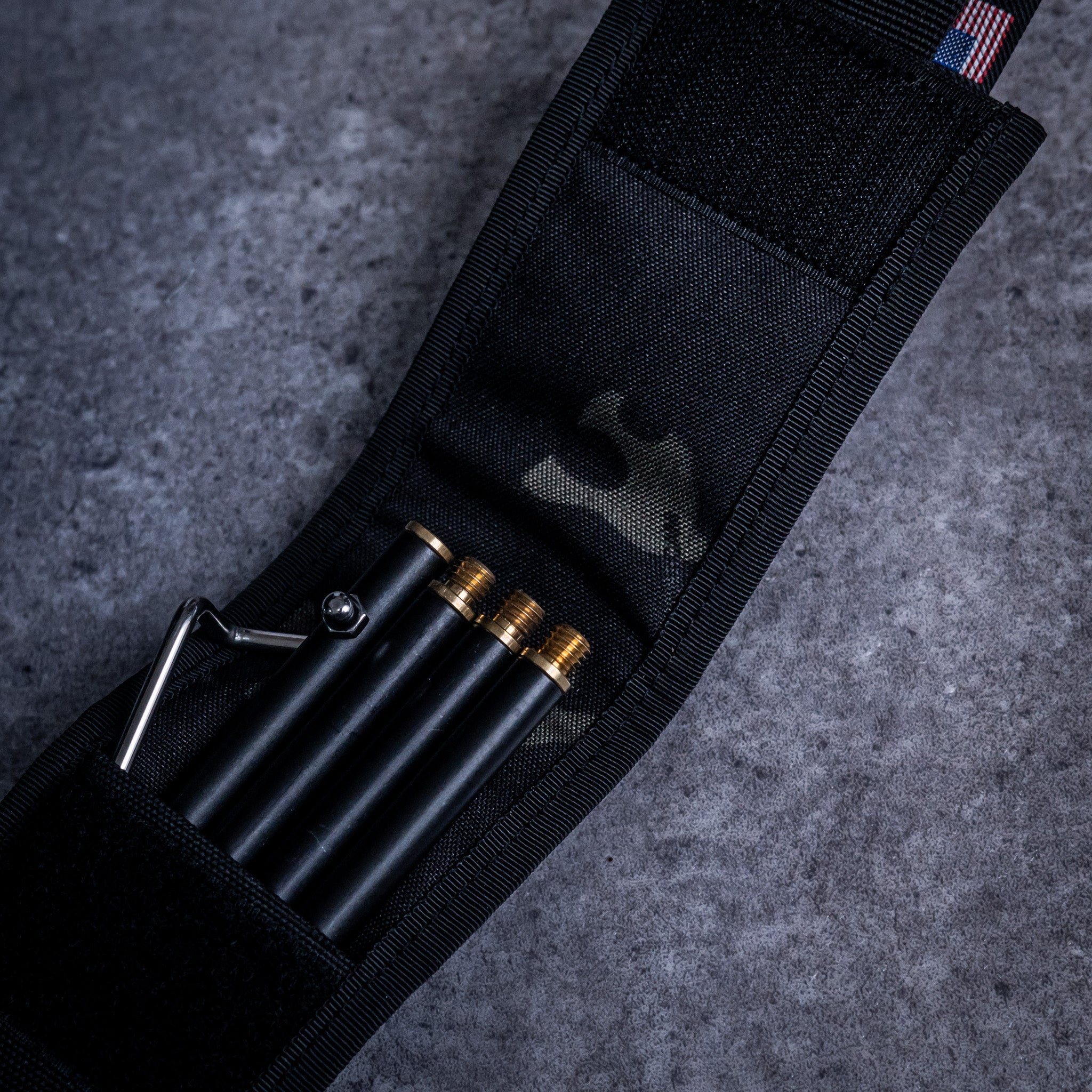 MILLWA EDGESTAND CASE BAG