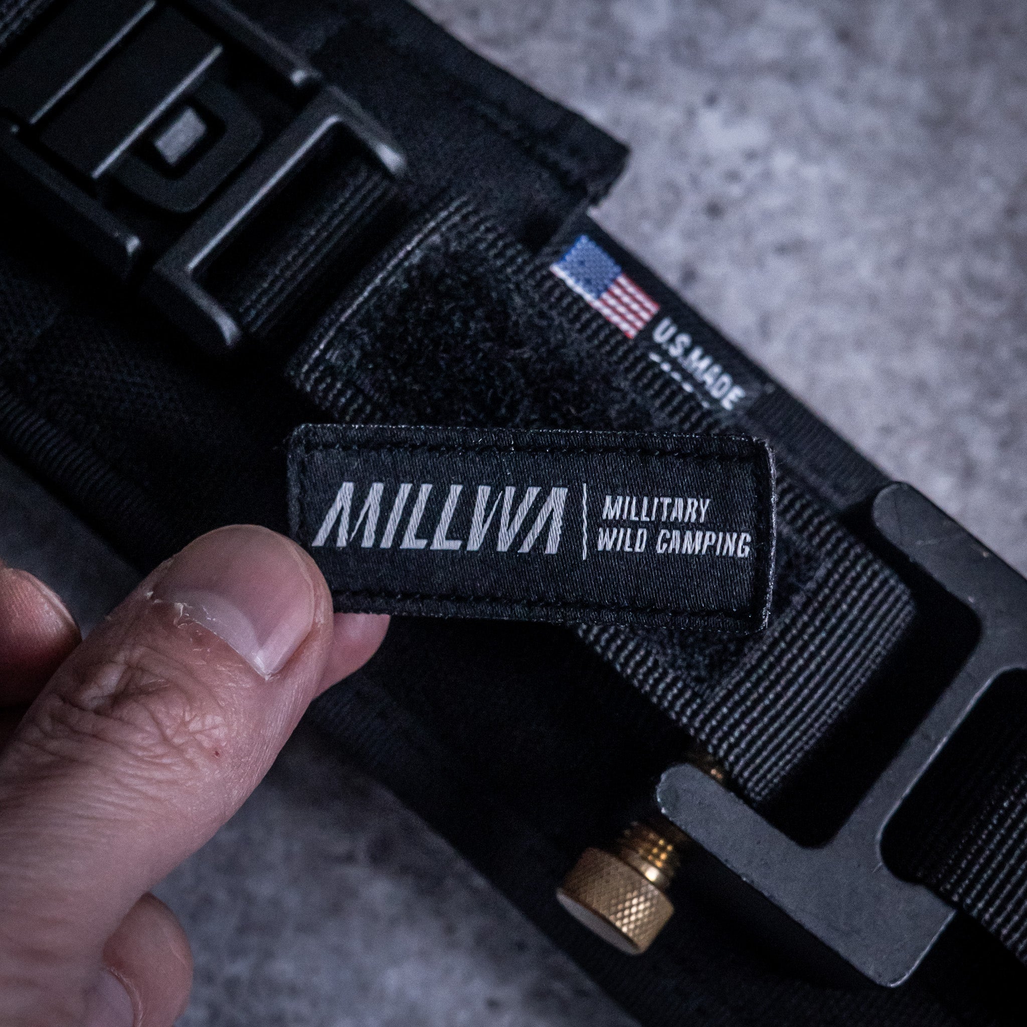 MILLWA EDGESTAND CASE BAG