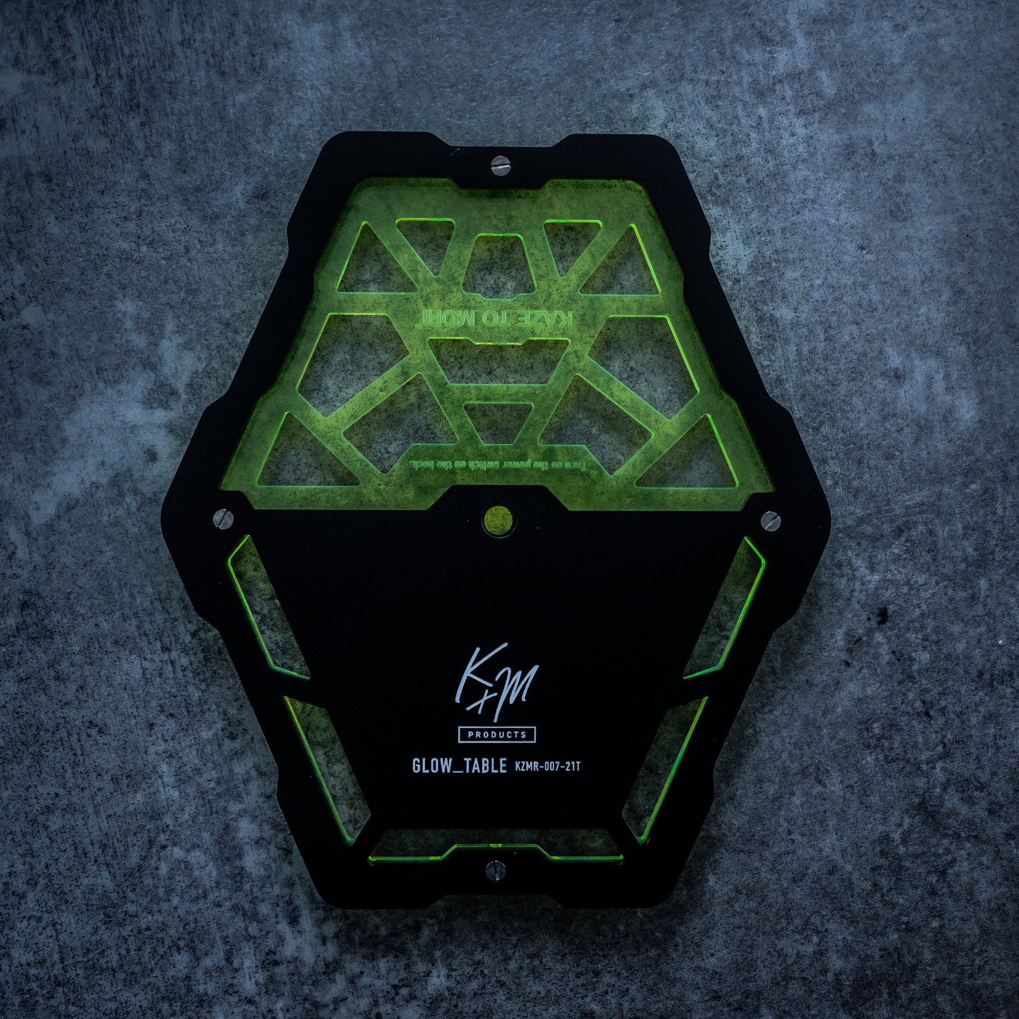GLOW_TABLE
