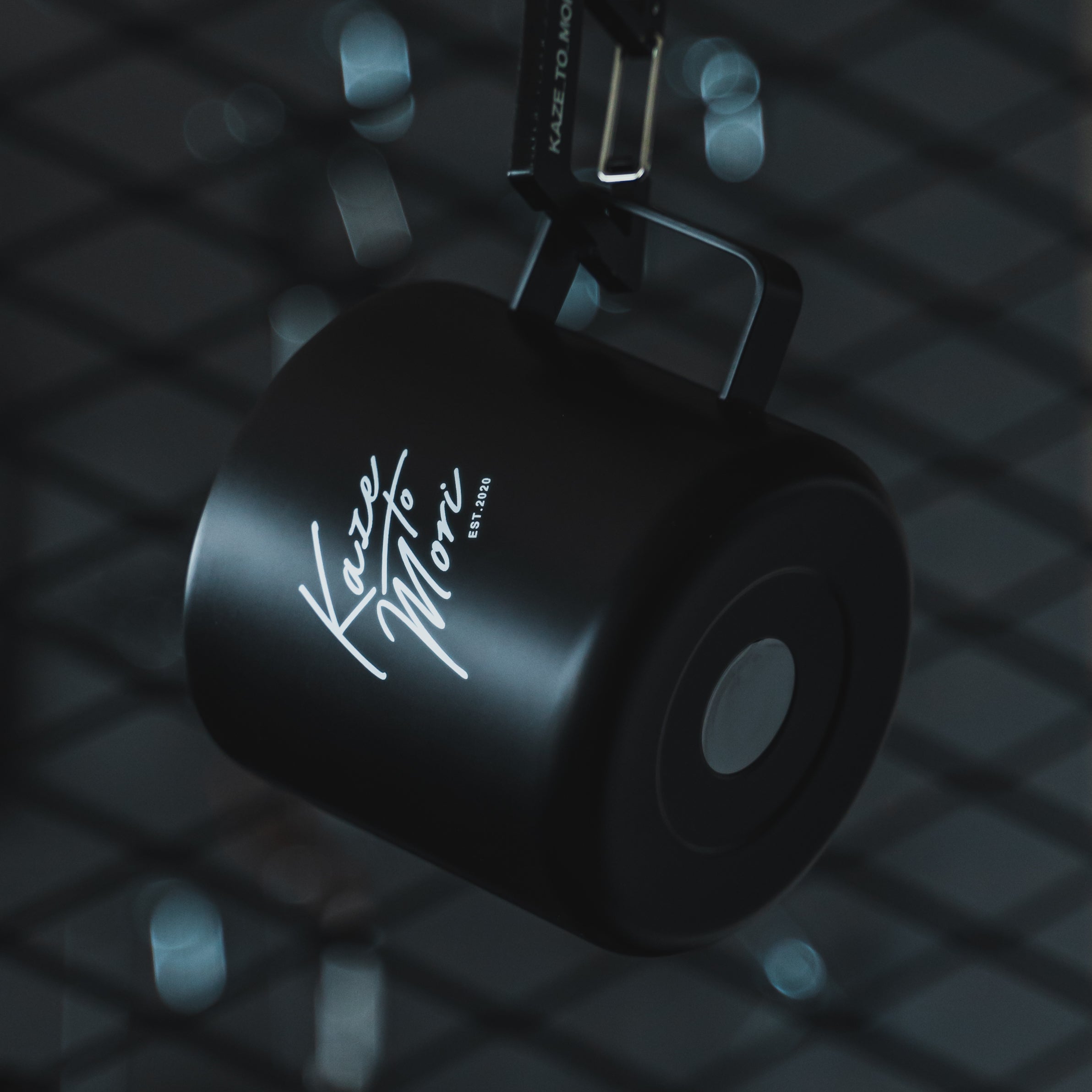 STAINLESS_THERMO_MUG