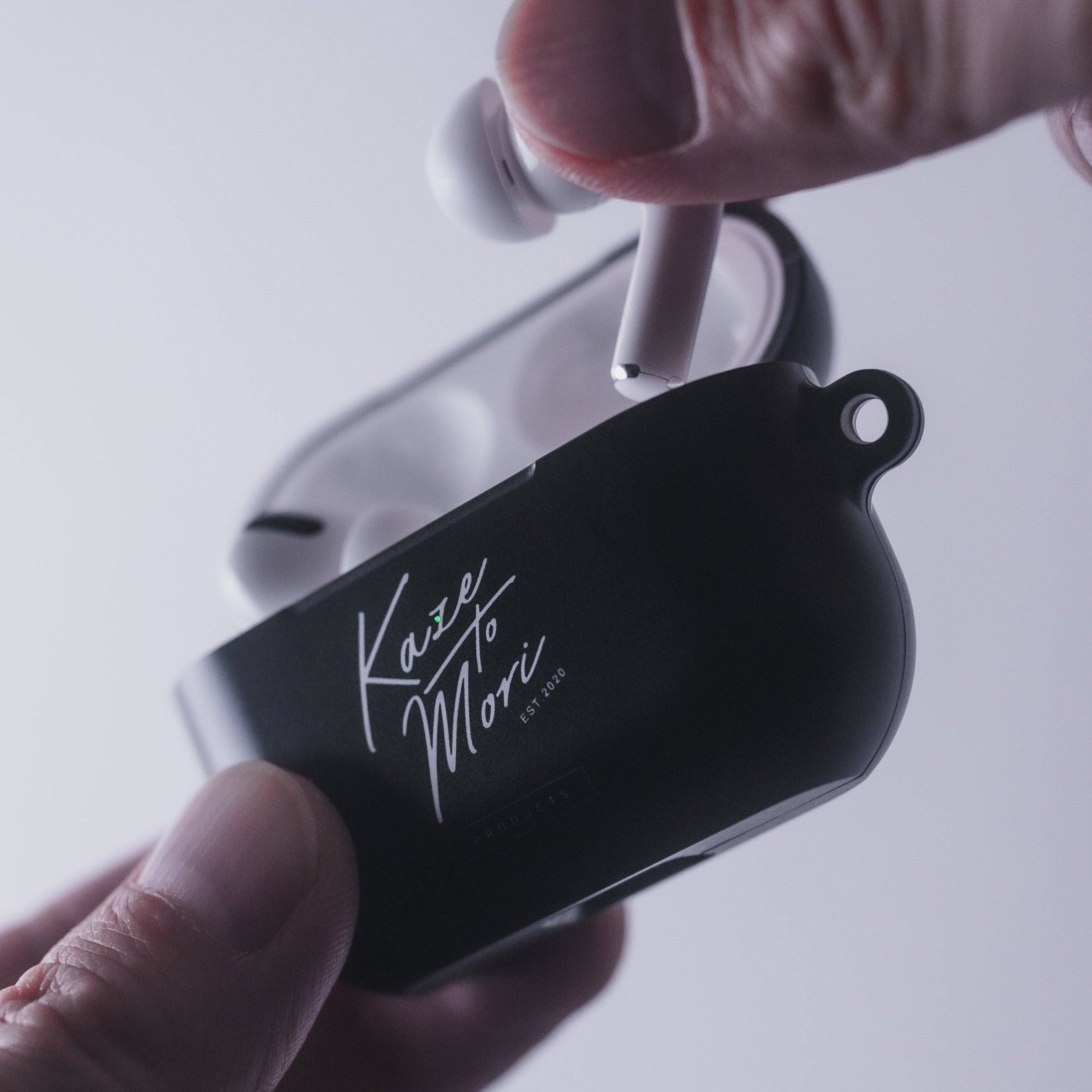 AIRPODS_PRO_CASE