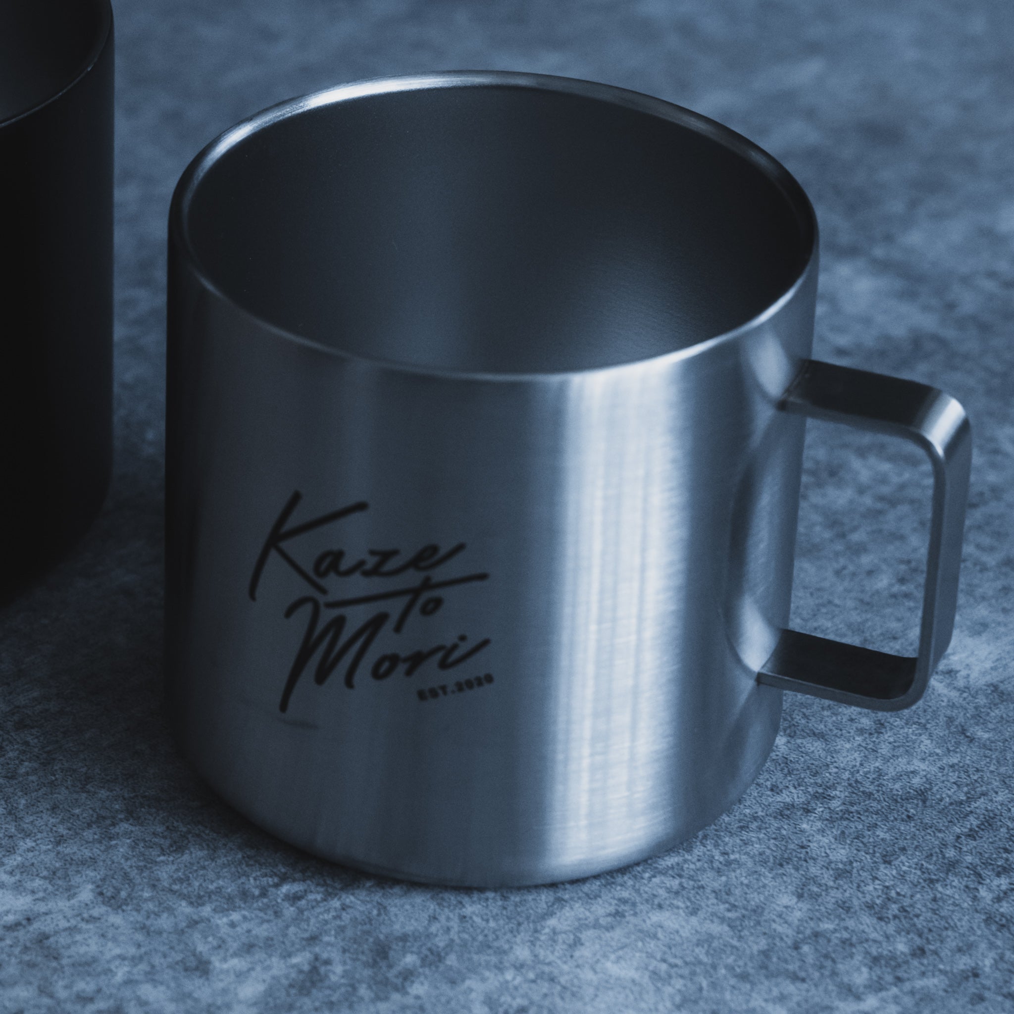 STAINLESS_THERMO_MUG